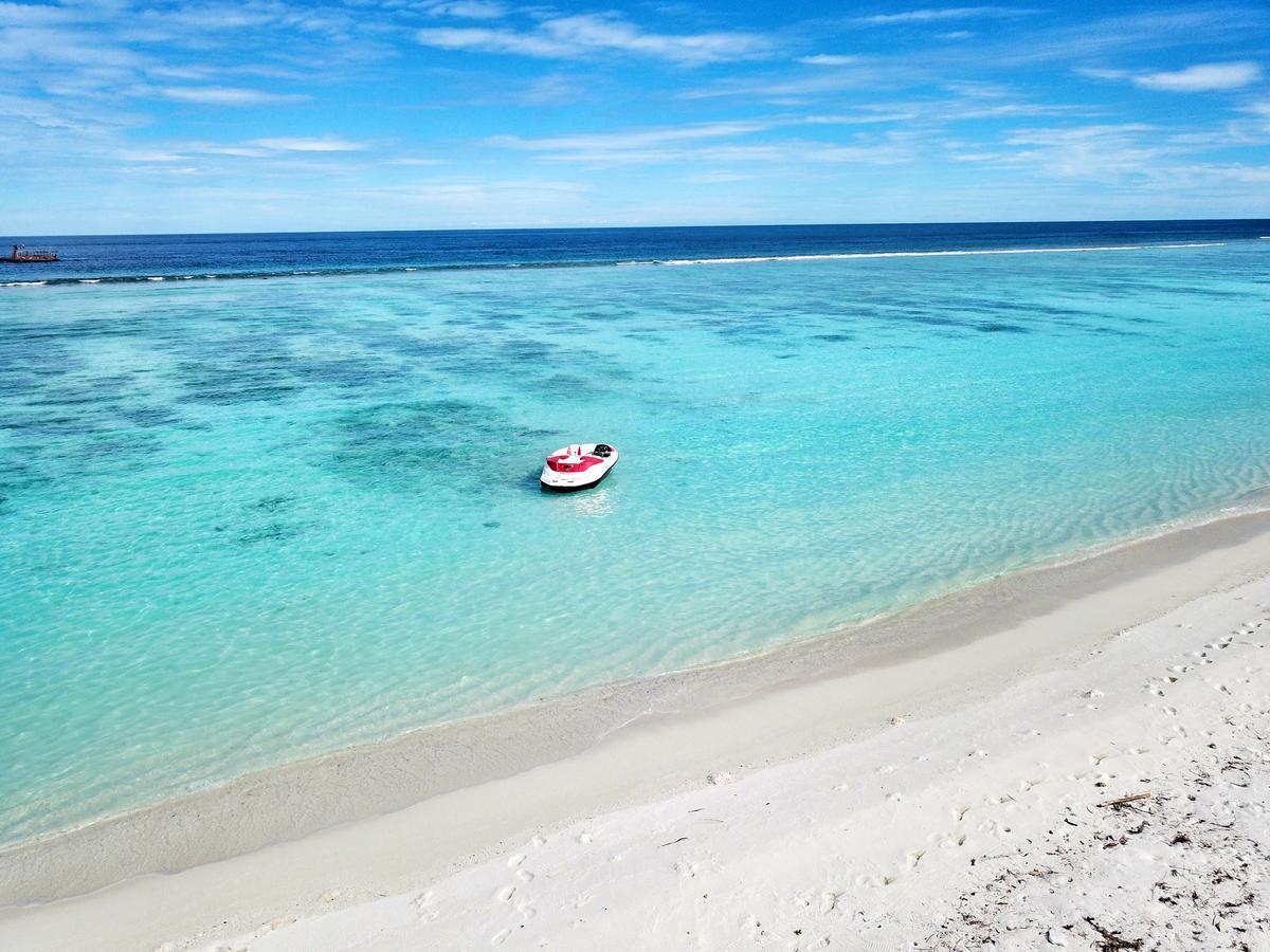 Athiri Beach Maldives Dhigurah  Exterior foto